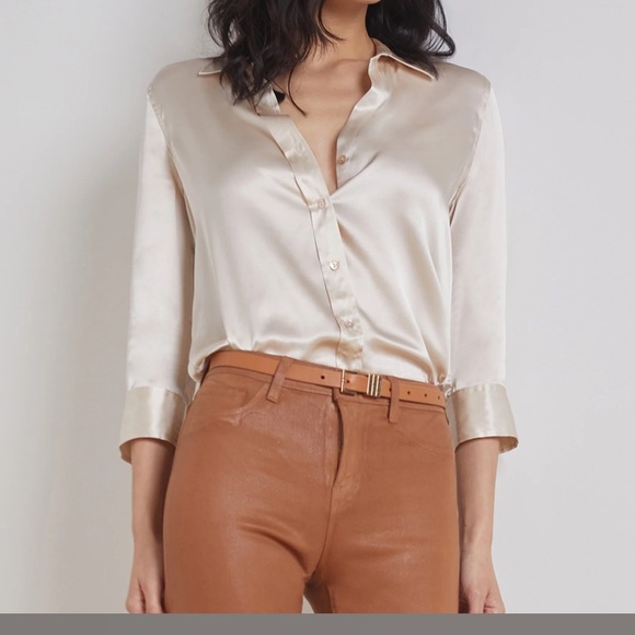 L’ agence 100% Pure Silk button up blouse NWT - Picture 2 of 6